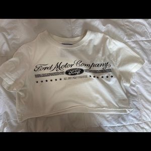 Cropped Ford t shirt